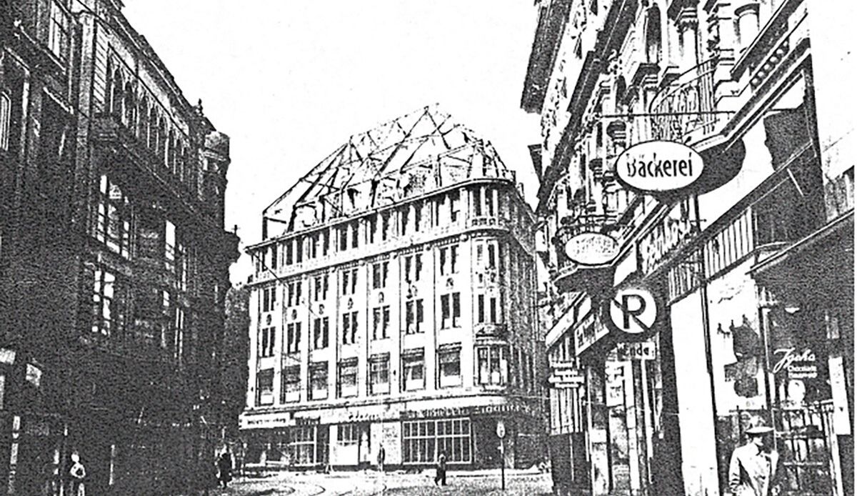 Edificio Hohenzollhaus luego de bombardeo